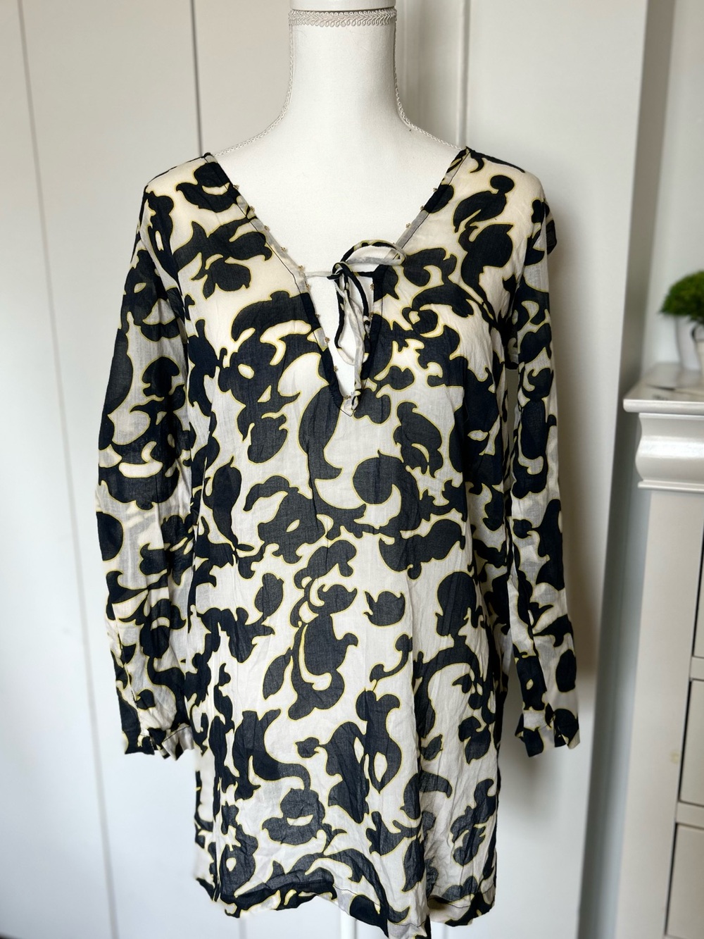 Merona Black and Cream Floral Tie-Neck Tunic